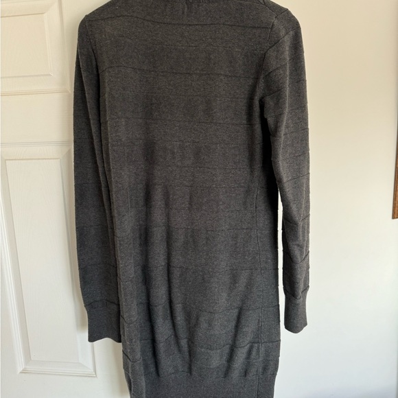Bench Sweater Dress - Picture 2 of 3